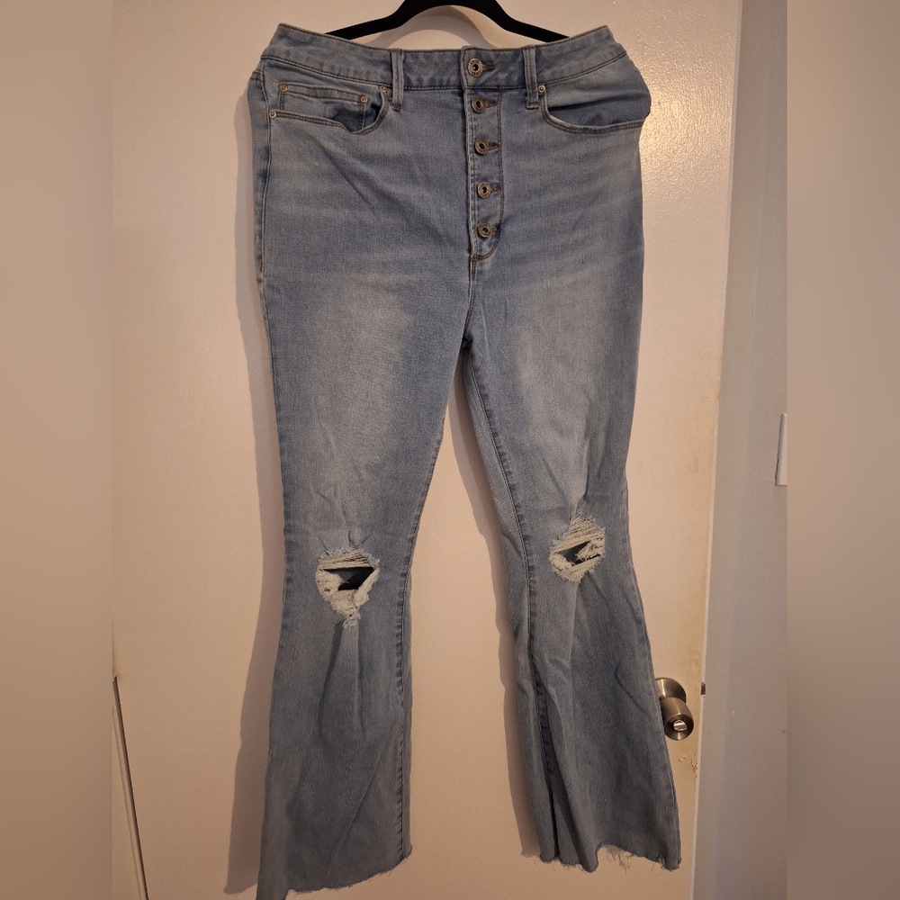 True Craft Jenas. Size 15R